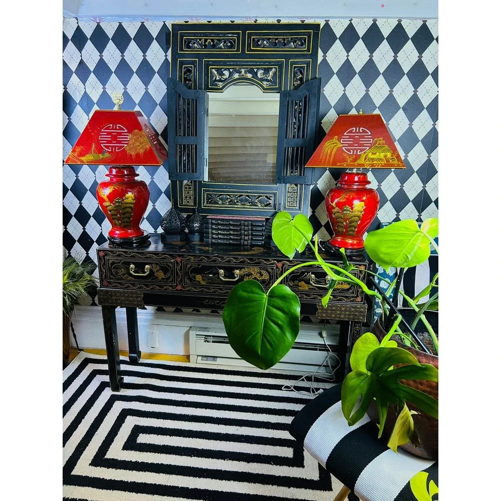 Vintage striking oversized